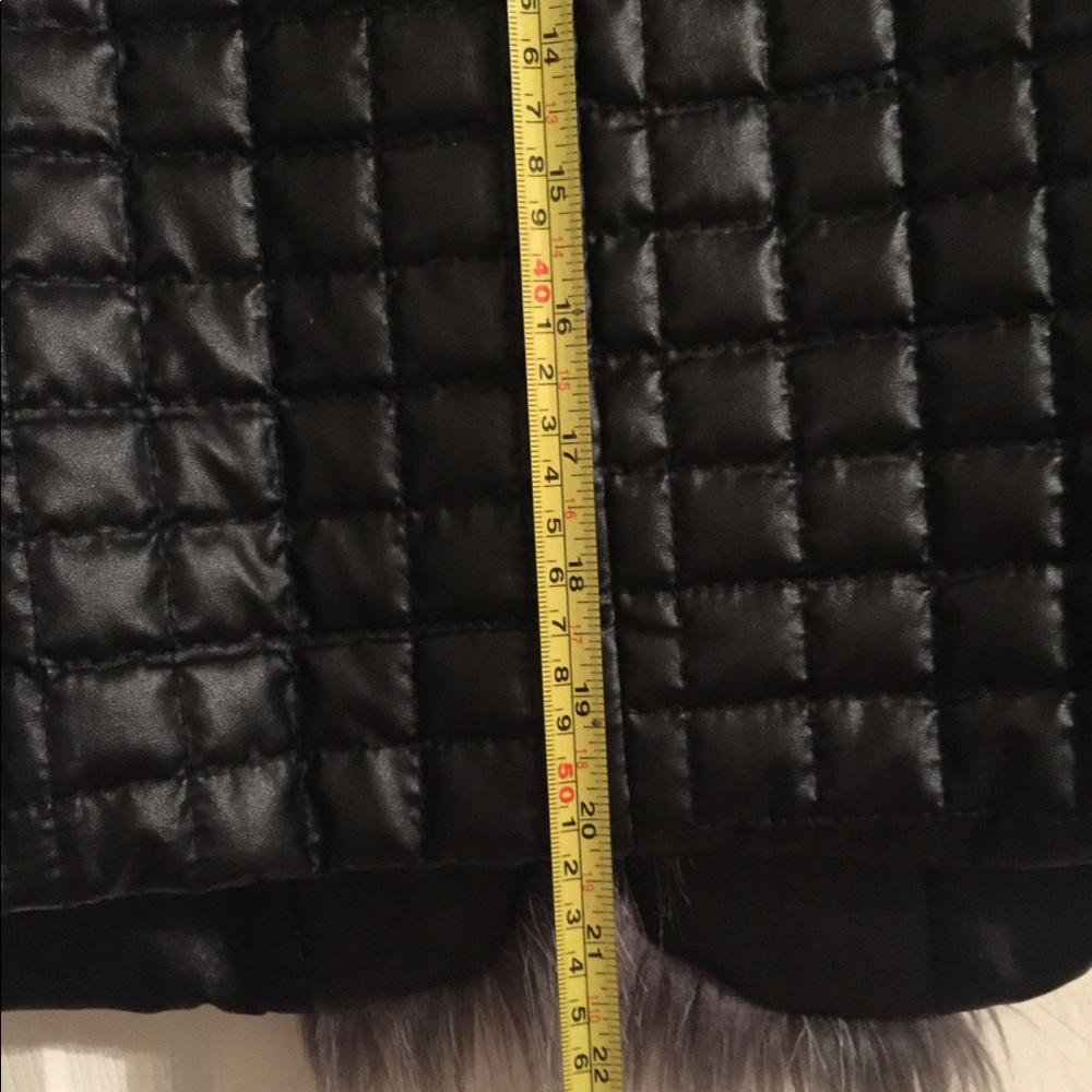 Faux fur jacket - Picture 4 of 5